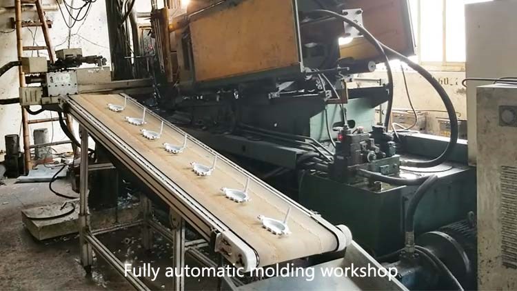 Fully automatic molding workshop